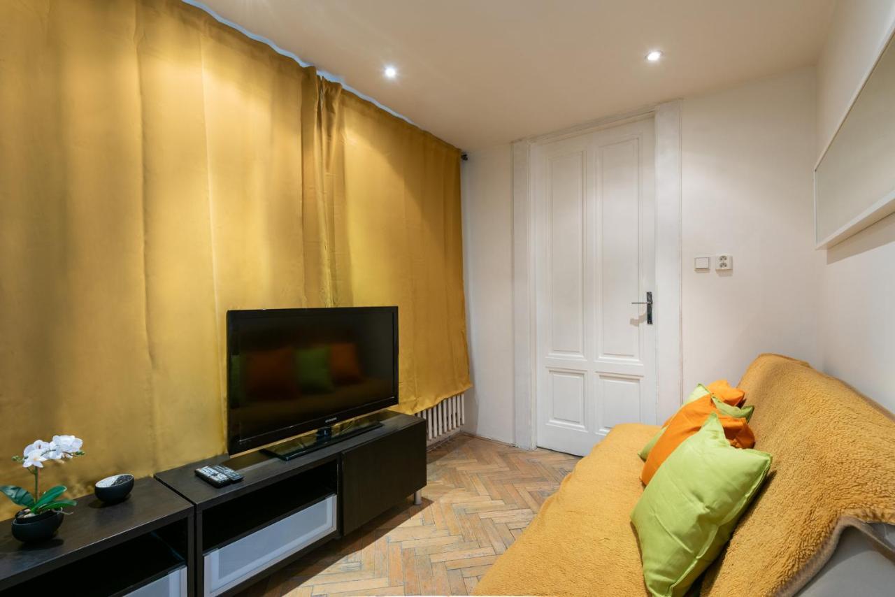Narodni Apartamento Praga